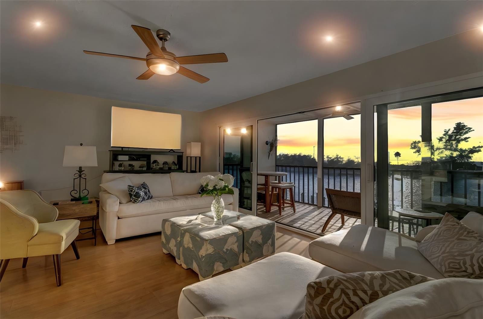 TURTLE COVE - Residential