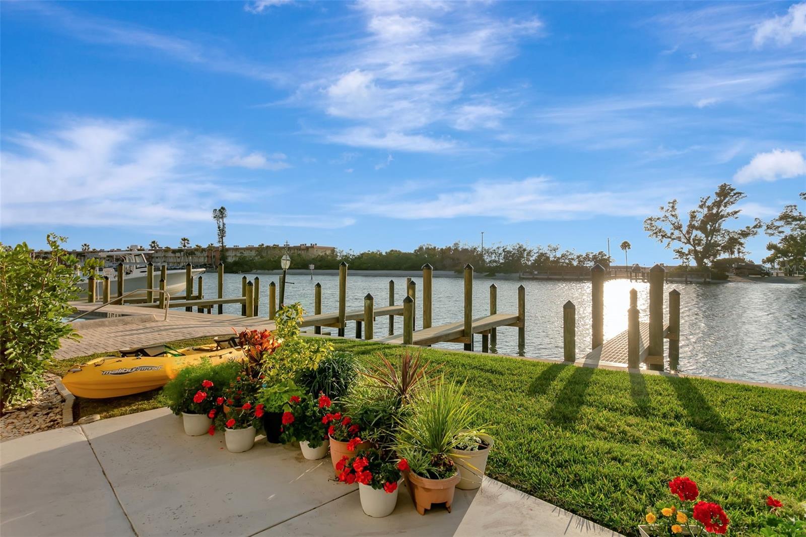 TURTLE COVE - Residential