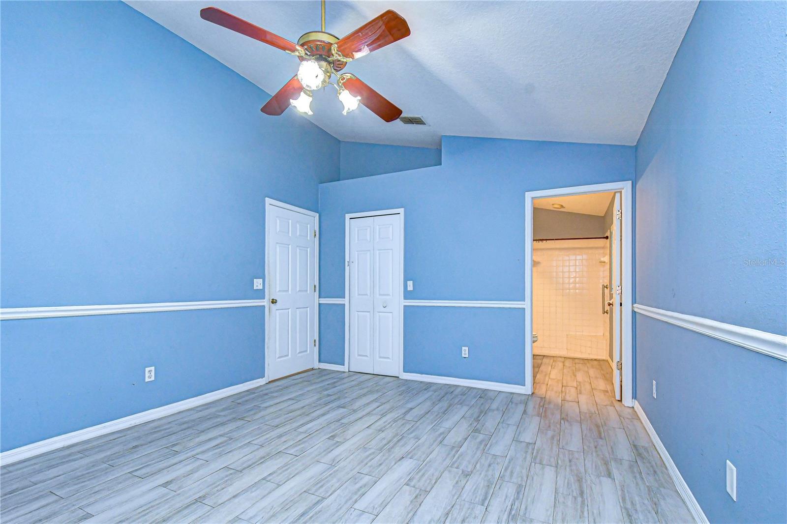 BLOOMINGDALE - Residential