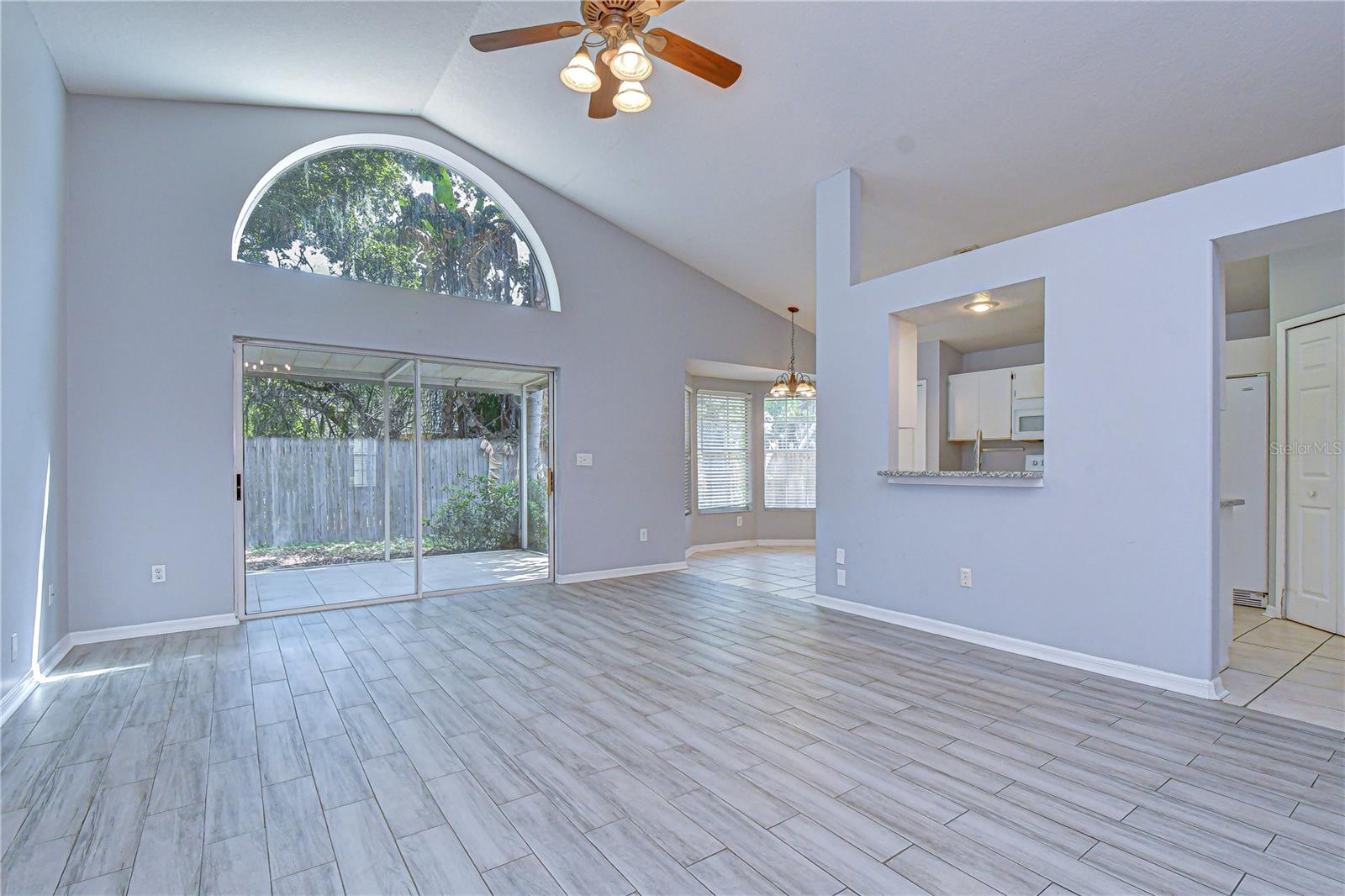 BLOOMINGDALE - Residential