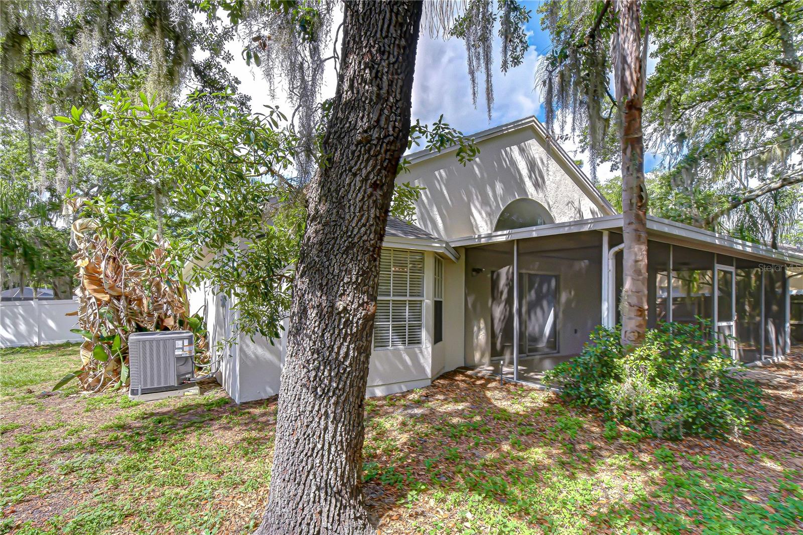 BLOOMINGDALE - Residential