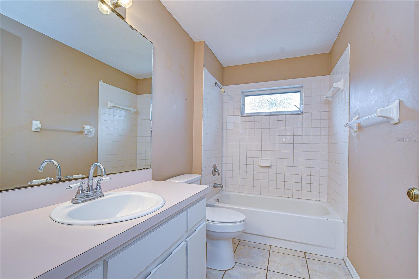 BLOOMINGDALE - Residential