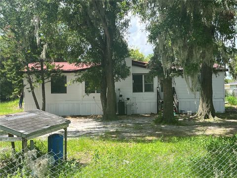 Photo of 157 Hilton Road, Bowling Green, FL 33834 (MLS # S5129146)