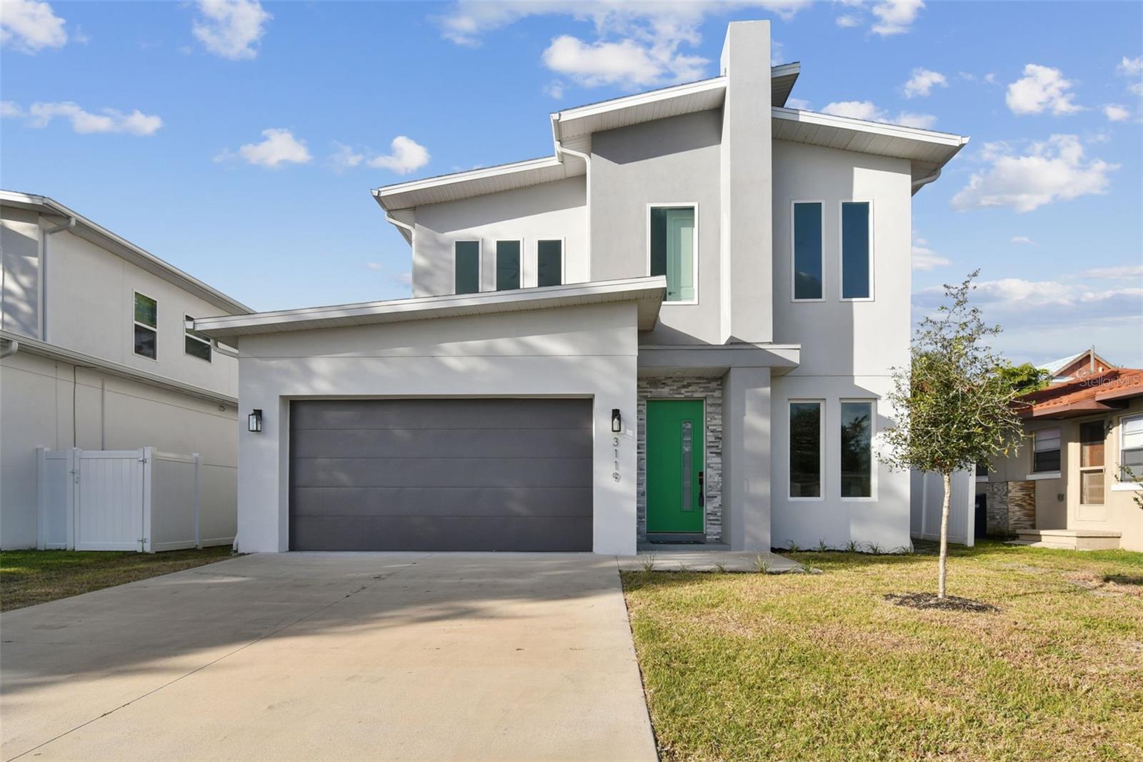 3119 W CYPRESS STREET