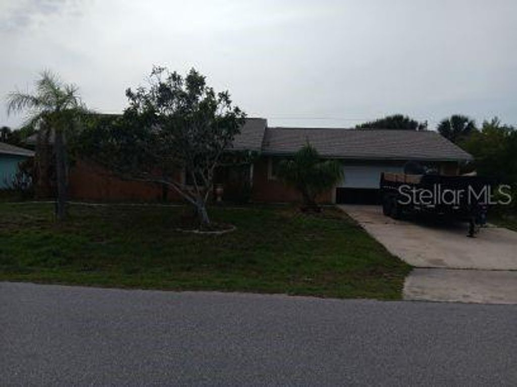 Photo of 4089 Rose Arbor Circle, Port Charlotte, FL 33948 (MLS # D6146657)