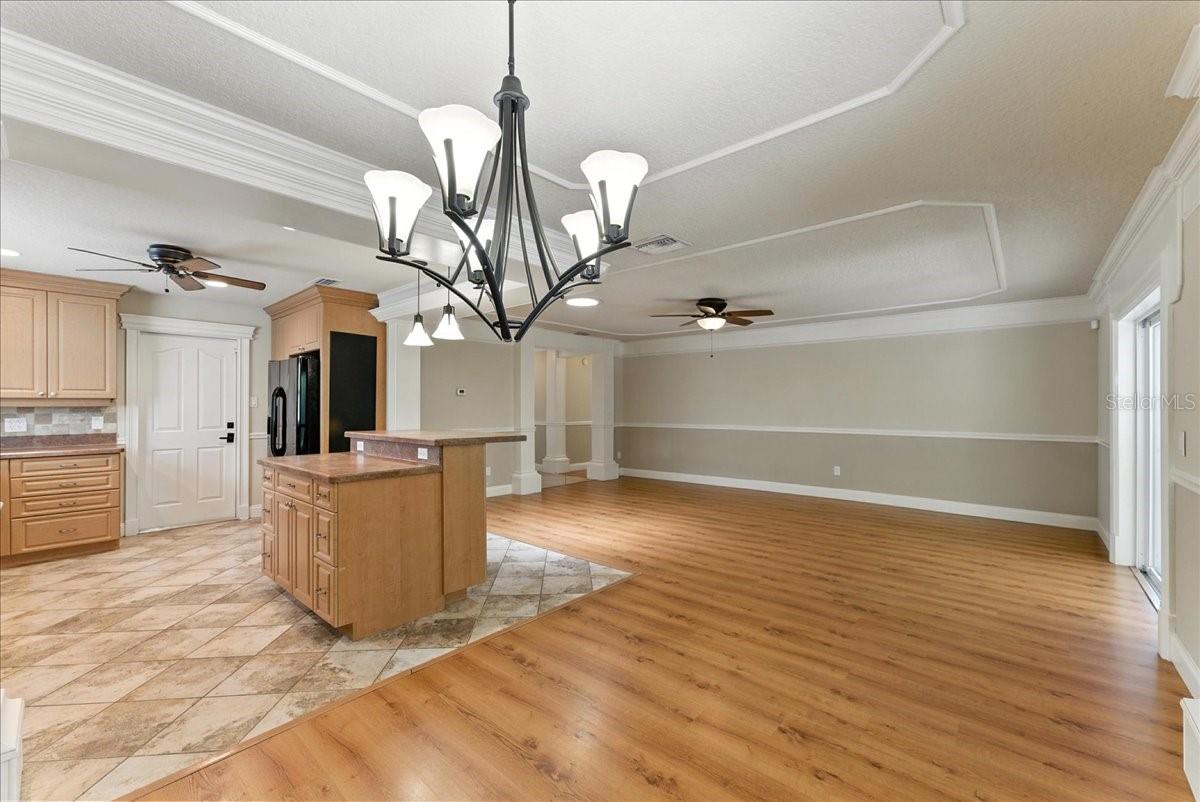 1067 CHOKECHERRY DRIVE