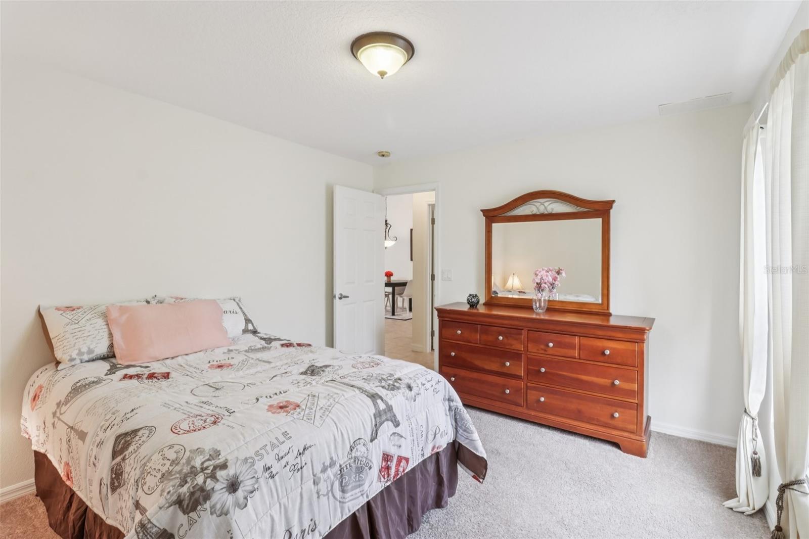 VILLAGE AT BLACK BEAR UNIT 04 PB 51 PG 68-69 LT 83 - Residential