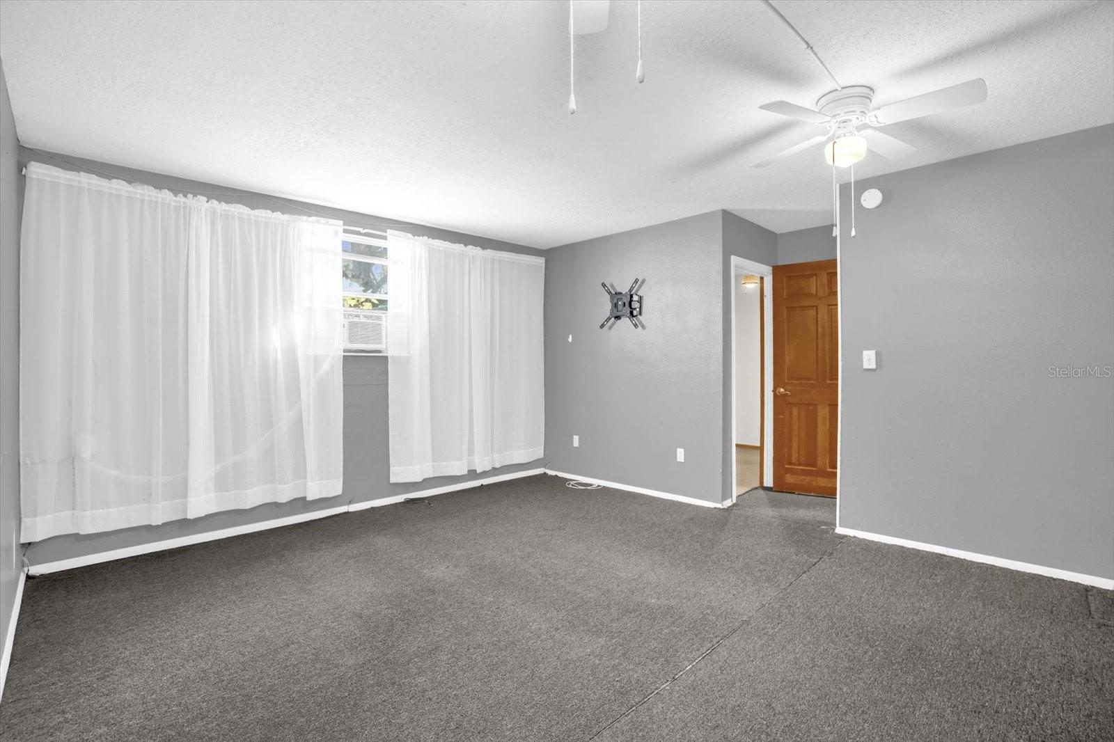 VALENCIA TERRACE - Residential