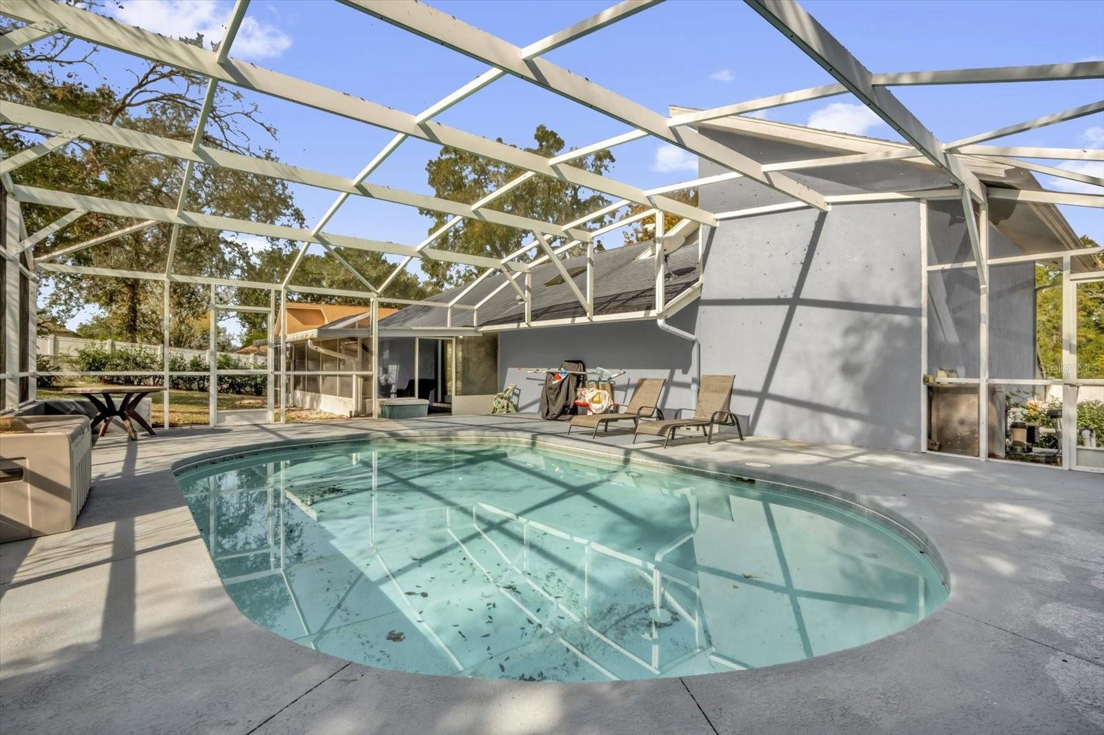 VALENCIA TERRACE - Residential