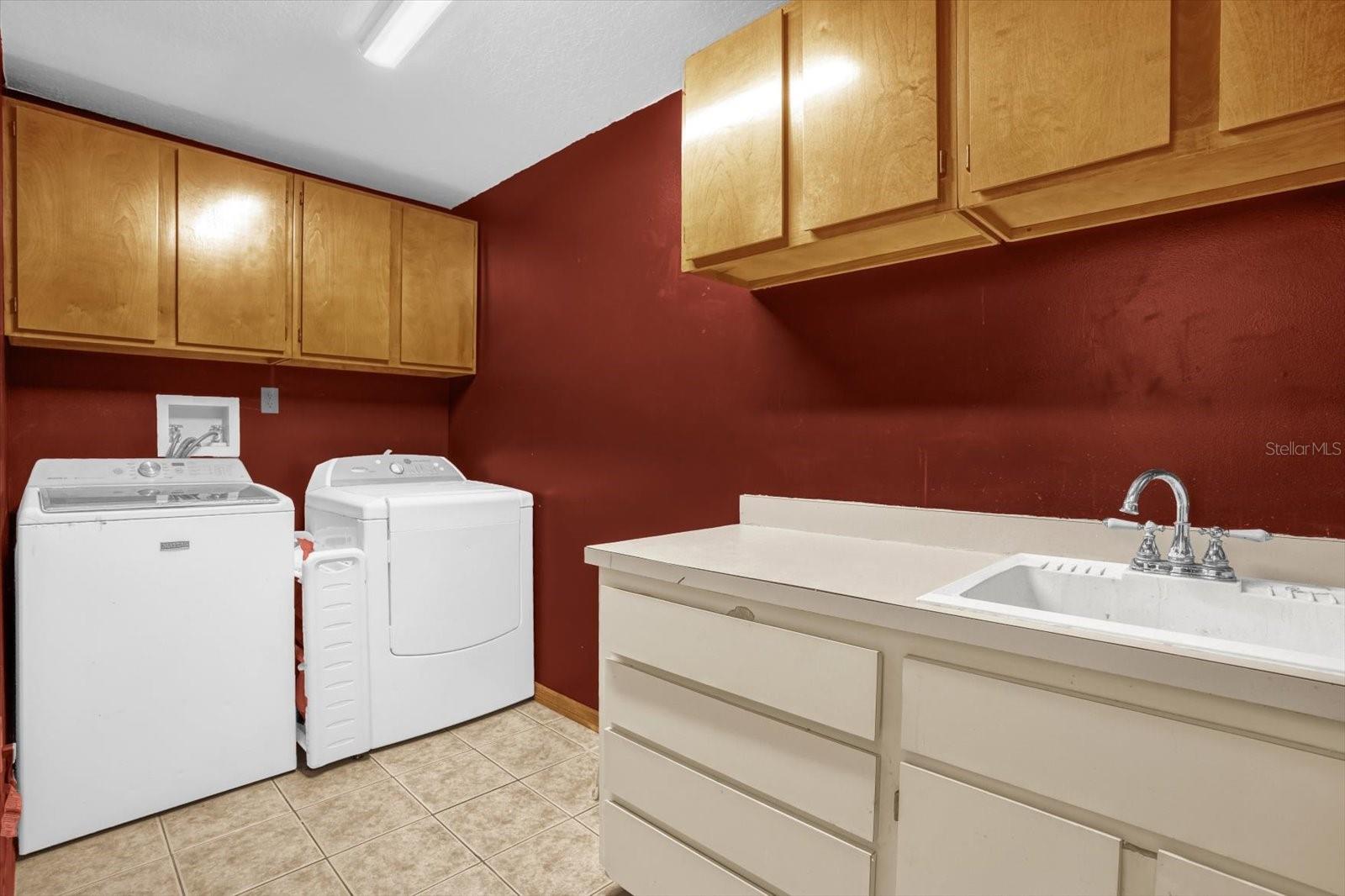 VALENCIA TERRACE - Residential