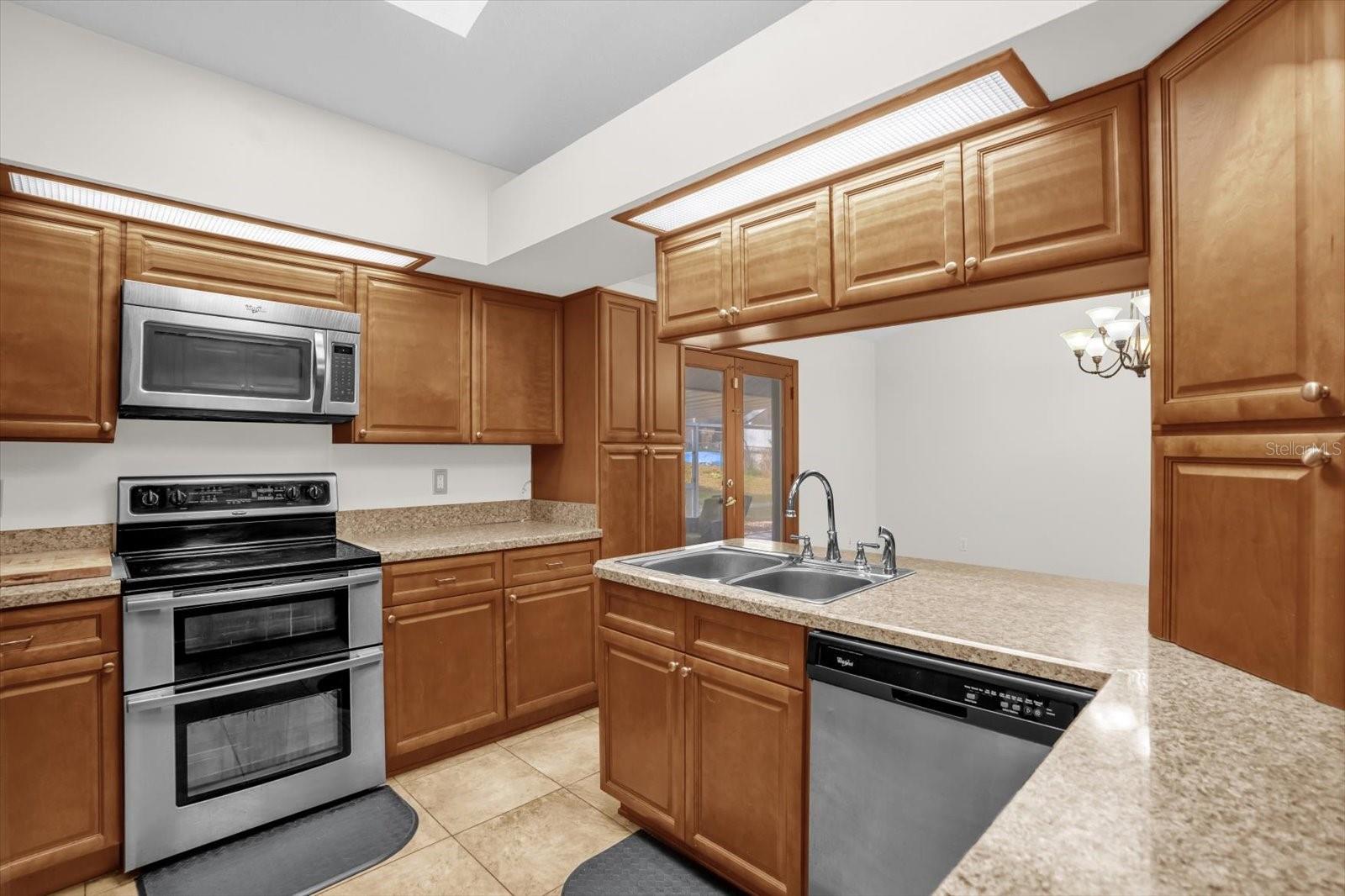 VALENCIA TERRACE - Residential