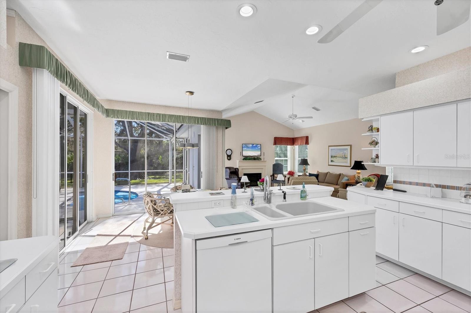 DEER CREEK - Residential