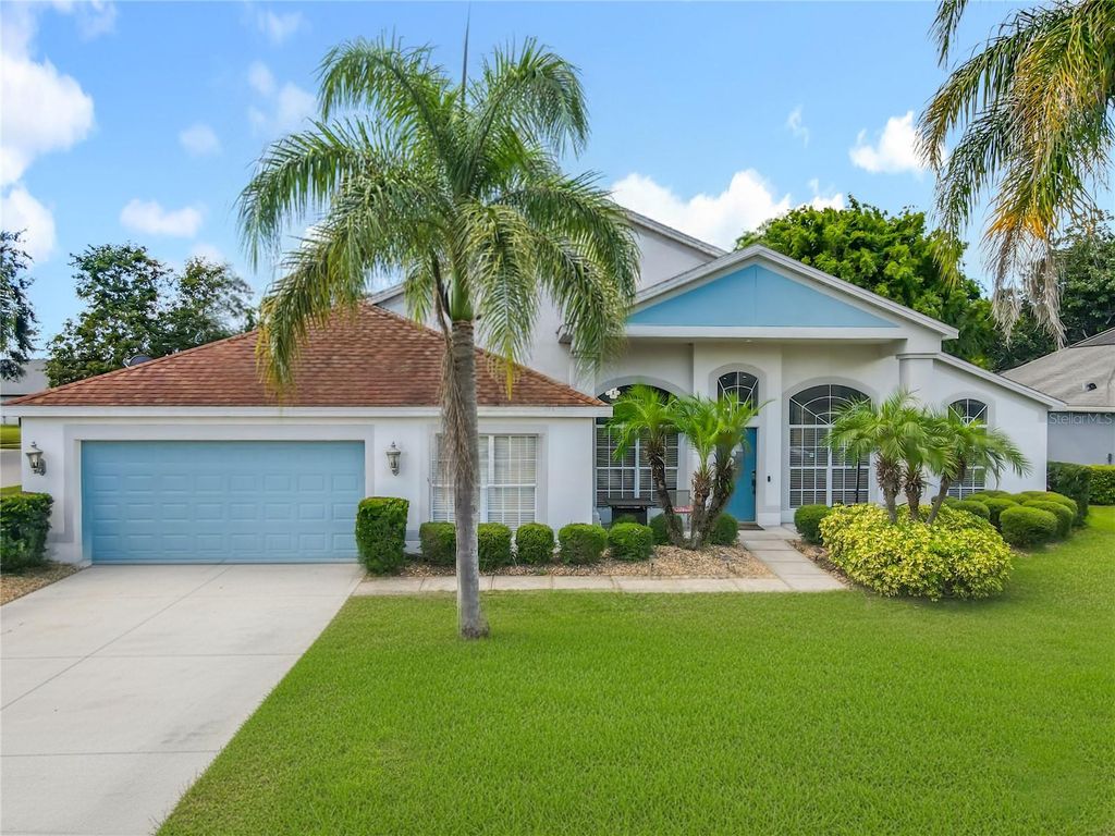 Photo of 9226 Longfellow Place, Apopka, FL 32703 (MLS # O6373322)
