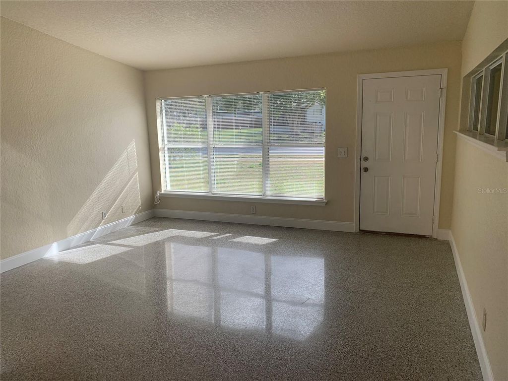 Photo of 202 Bamboo Drive, Sanford, FL 32773 (MLS # O6385277)