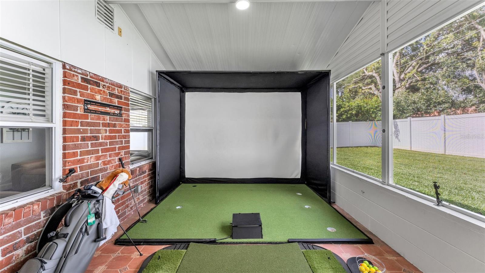 SUNSHINE ACRES - Residential