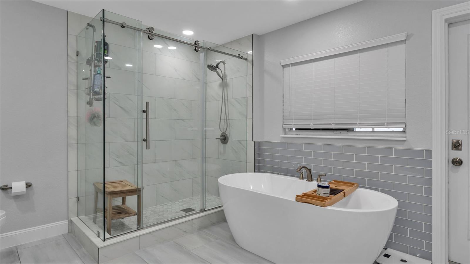 SUNSHINE ACRES - Residential