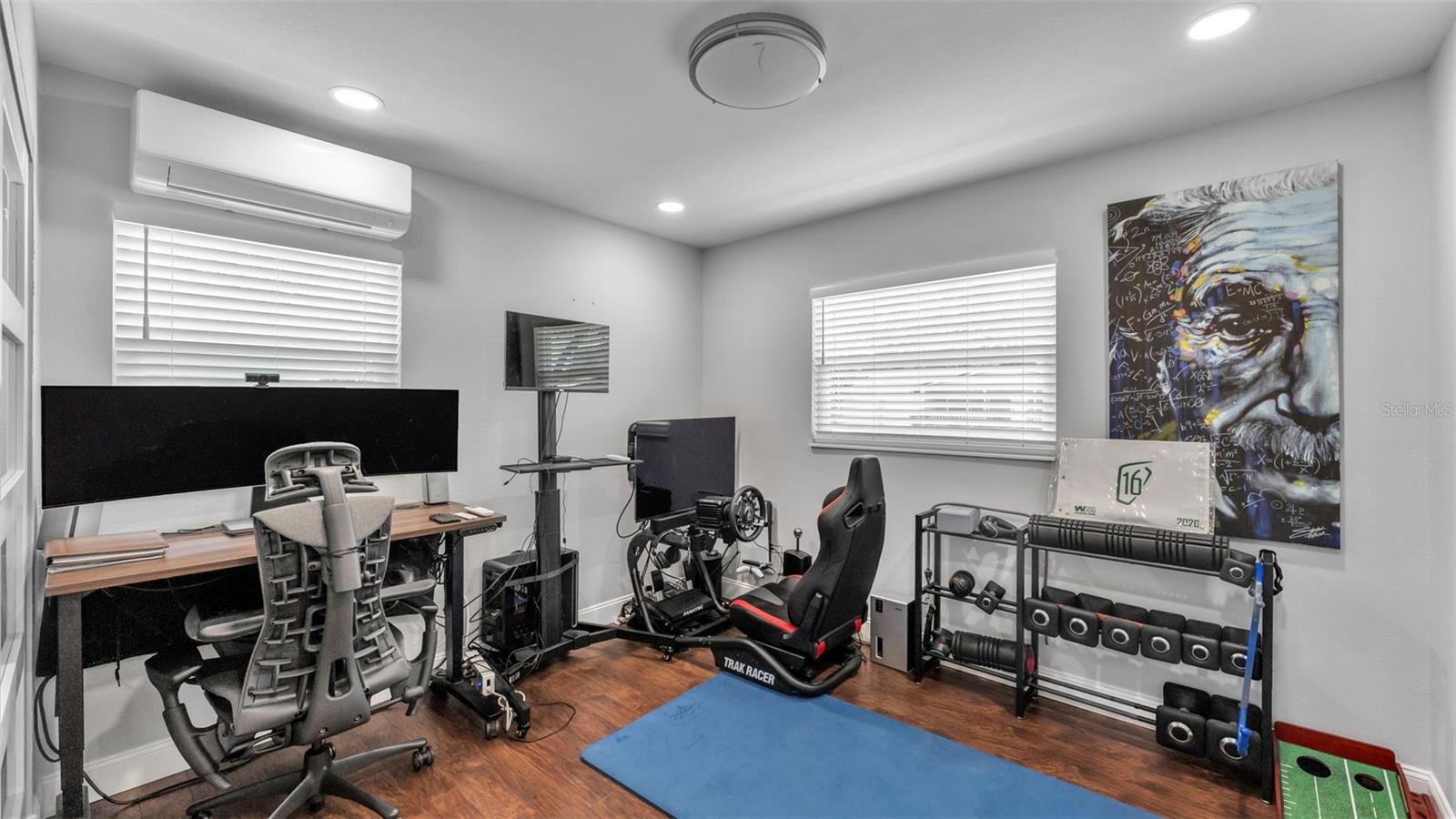 SUNSHINE ACRES - Residential