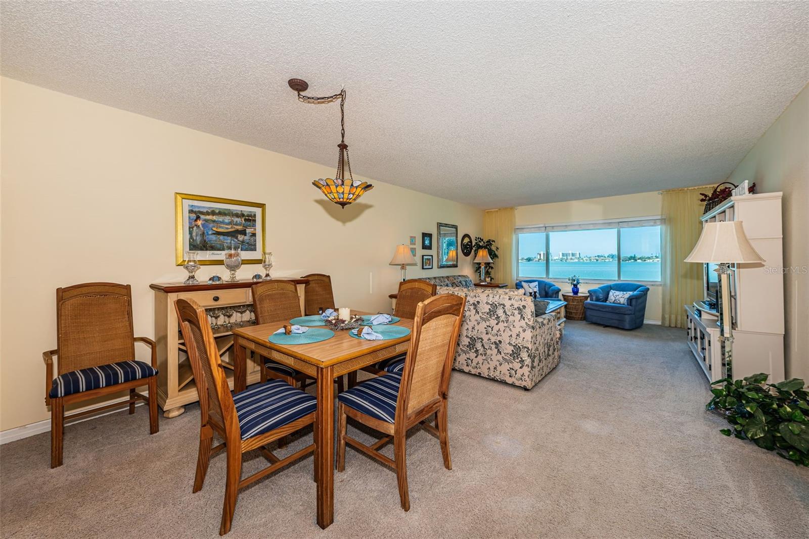 LEXINGTON TOWERS CONDO - Residential