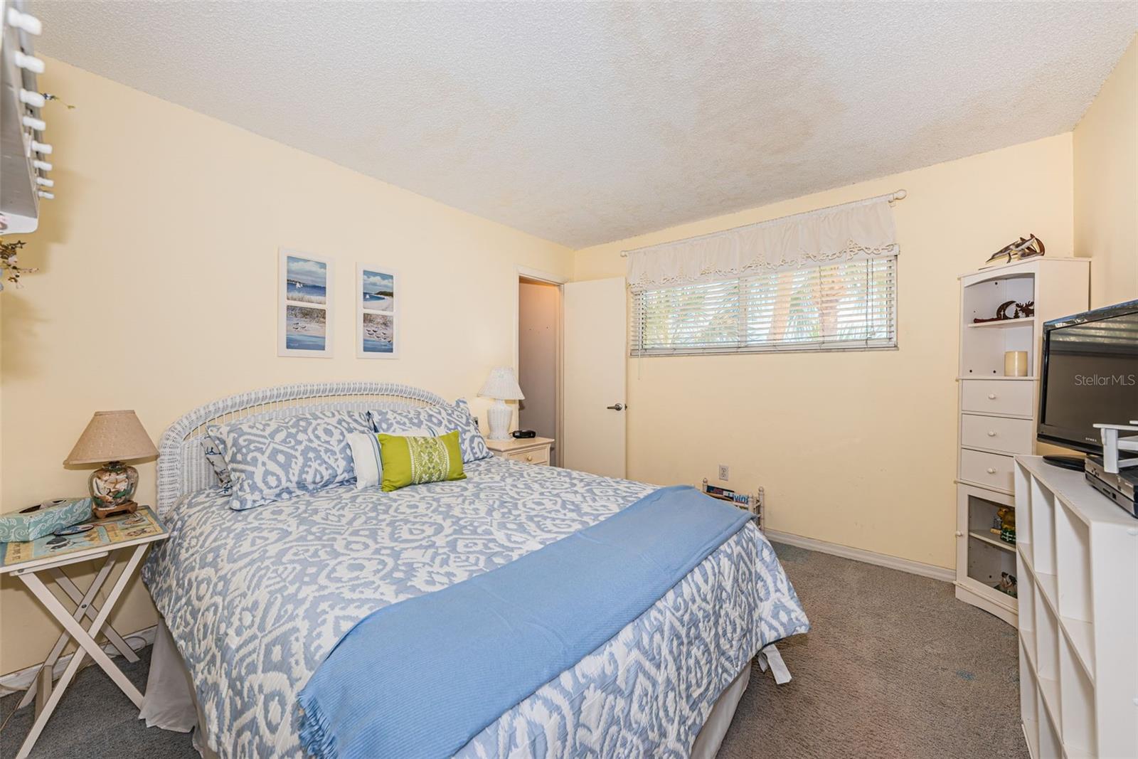LEXINGTON TOWERS CONDO - Residential