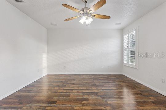 VILLAGES/PARKWOOD - Residential