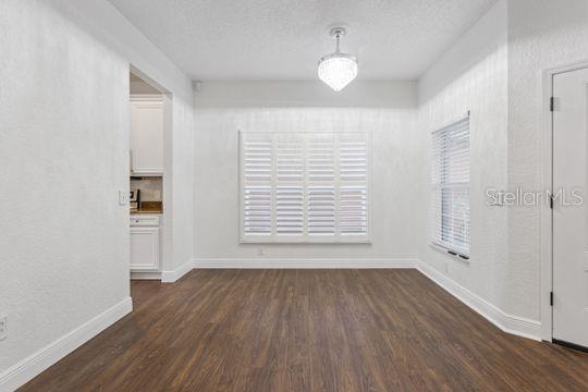 VILLAGES/PARKWOOD - Residential