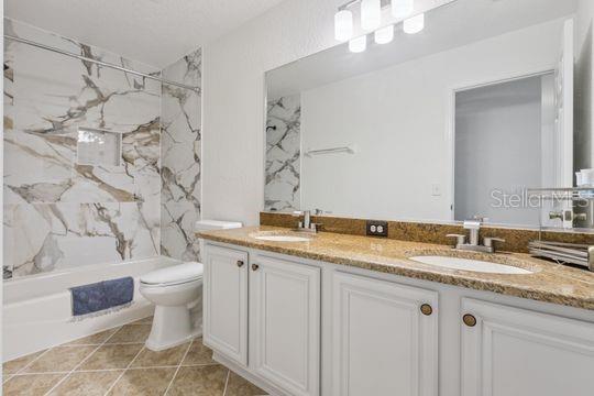 VILLAGES/PARKWOOD - Residential