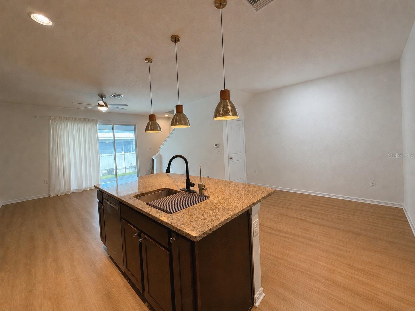 8653 PALMER PARK CIRCLE