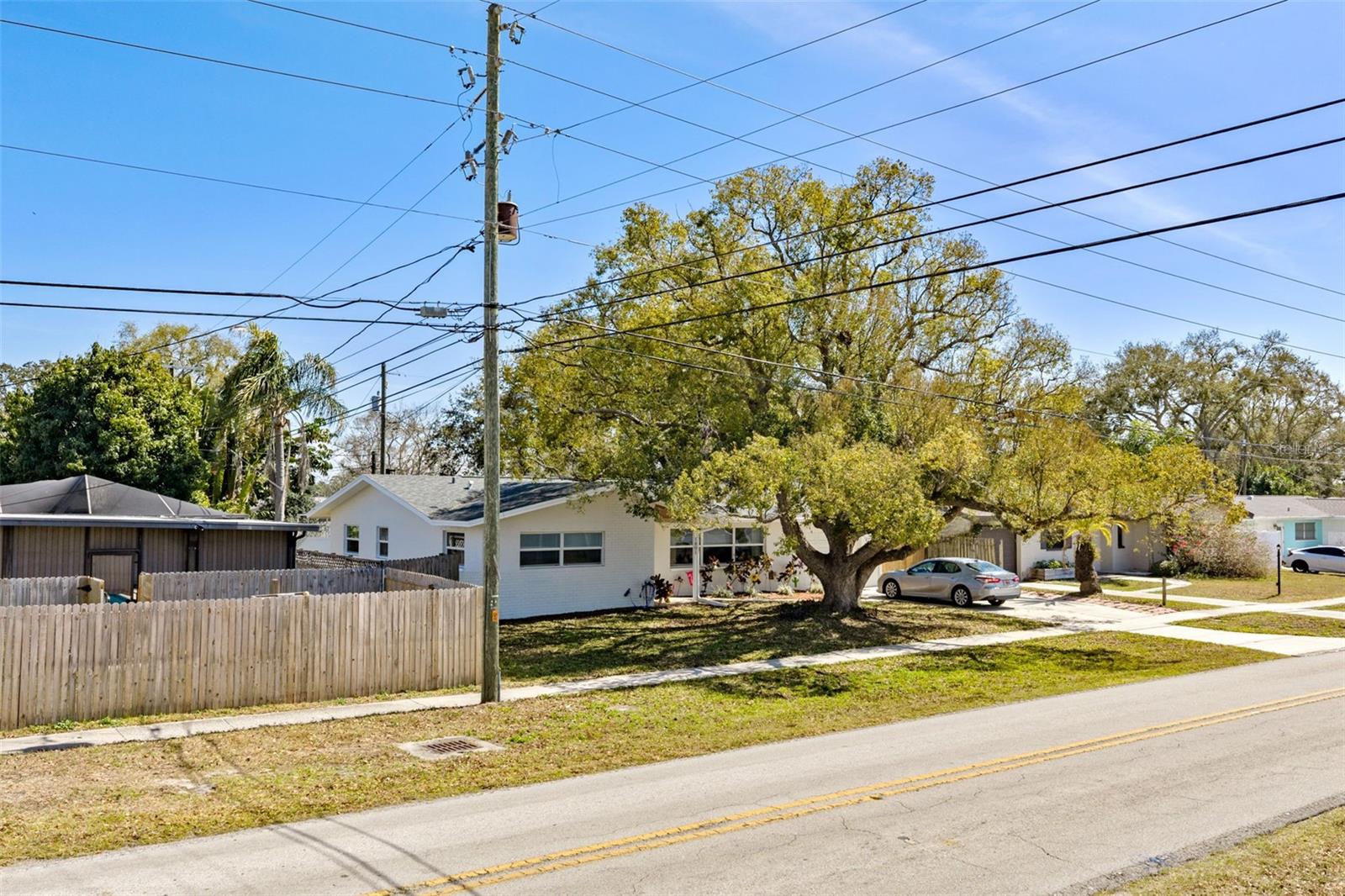 WOODRIDGE ESTATES - Residential