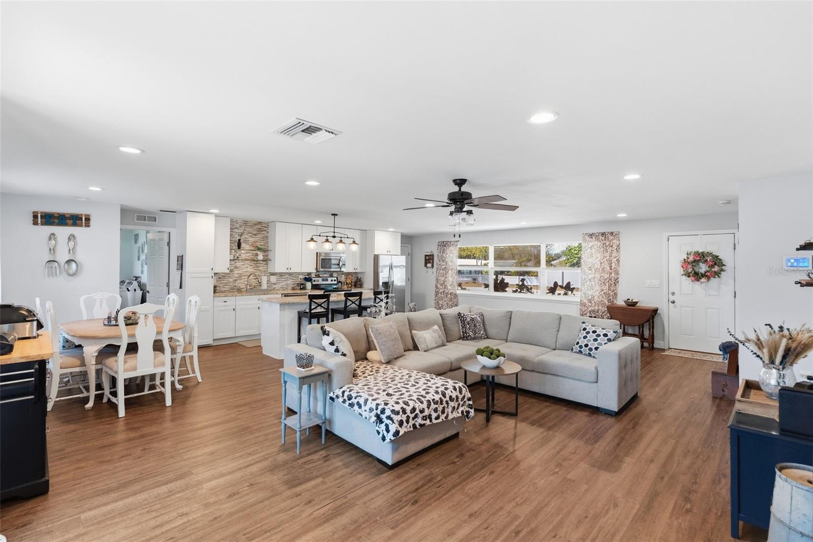 WOODRIDGE ESTATES - Residential