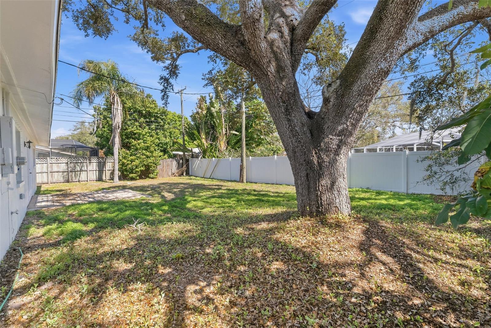 WOODRIDGE ESTATES - Residential