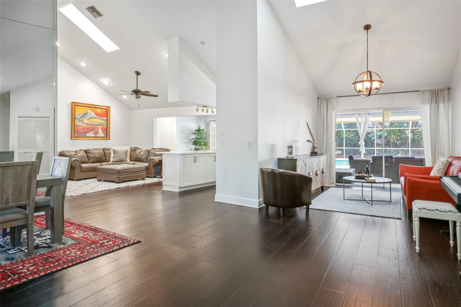 1734 PINE CREEK COURT