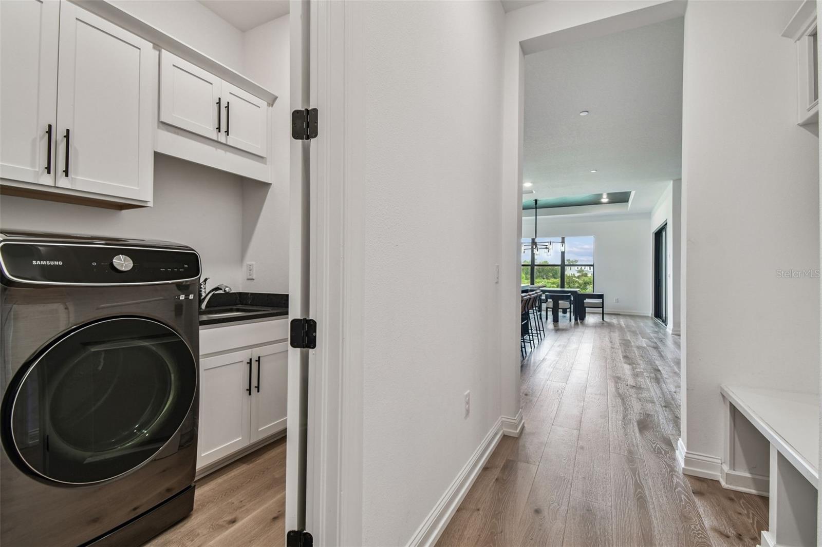 LIVINGSTON GROVE - Residential