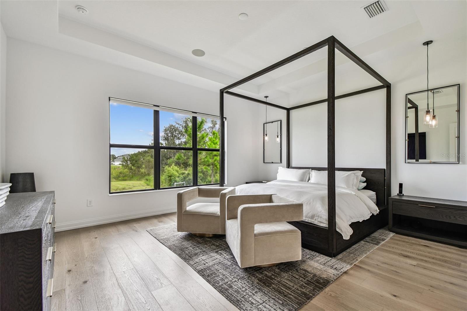 LIVINGSTON GROVE - Residential