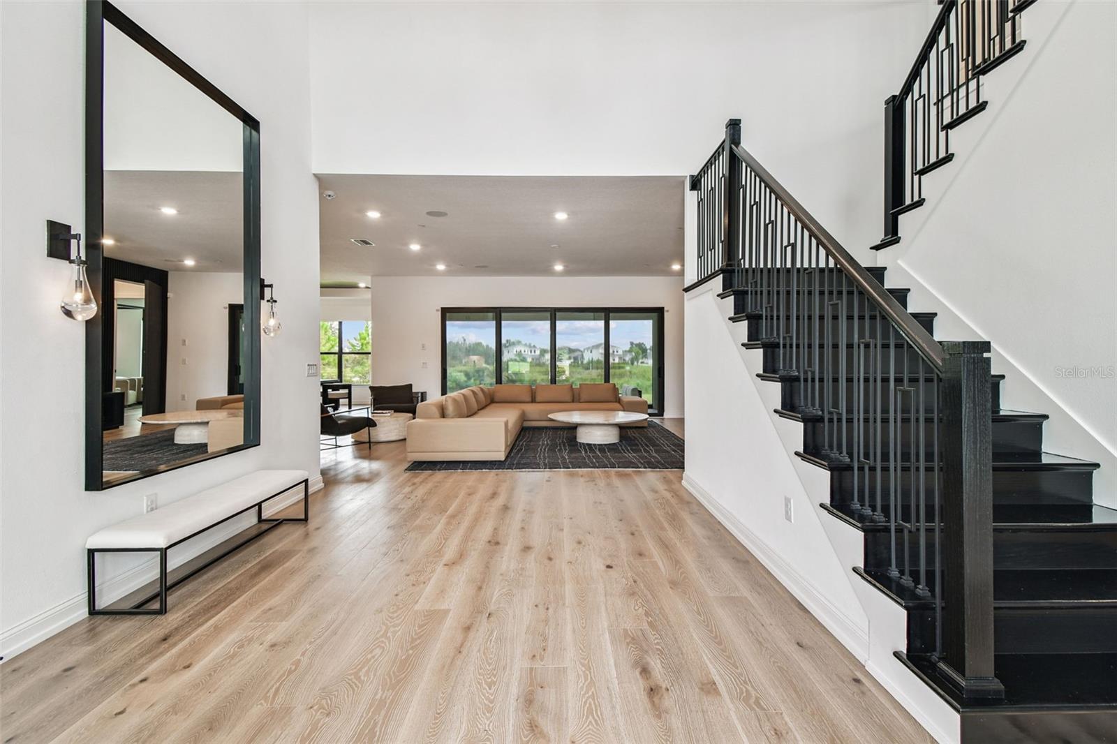 LIVINGSTON GROVE - Residential