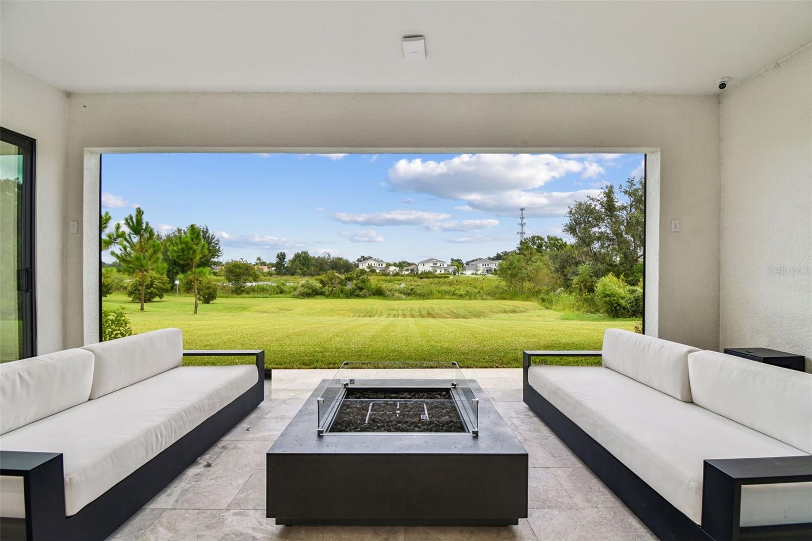 LIVINGSTON GROVE - Residential
