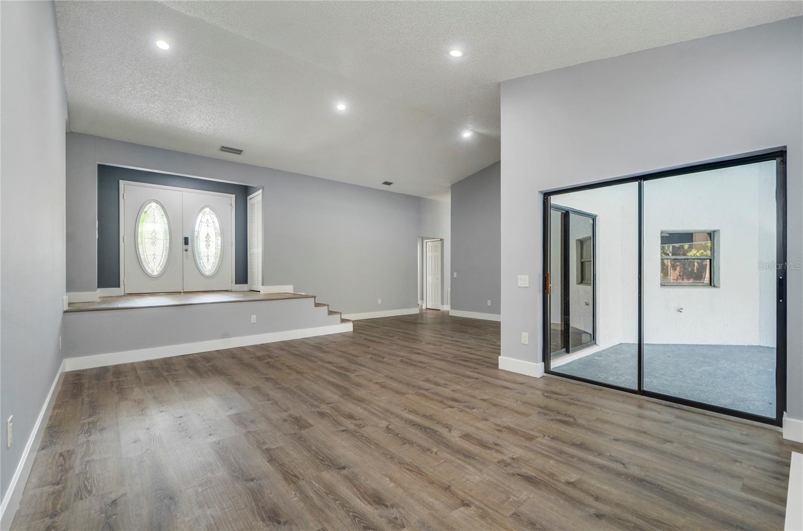 6014 CRYSTAL VIEW DRIVE