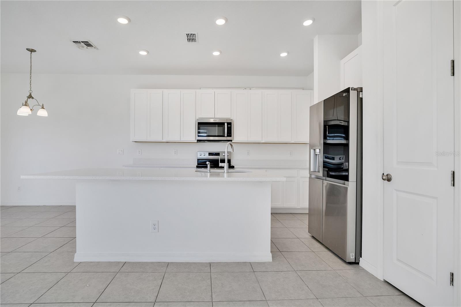 1484 DISCOVERY STREET