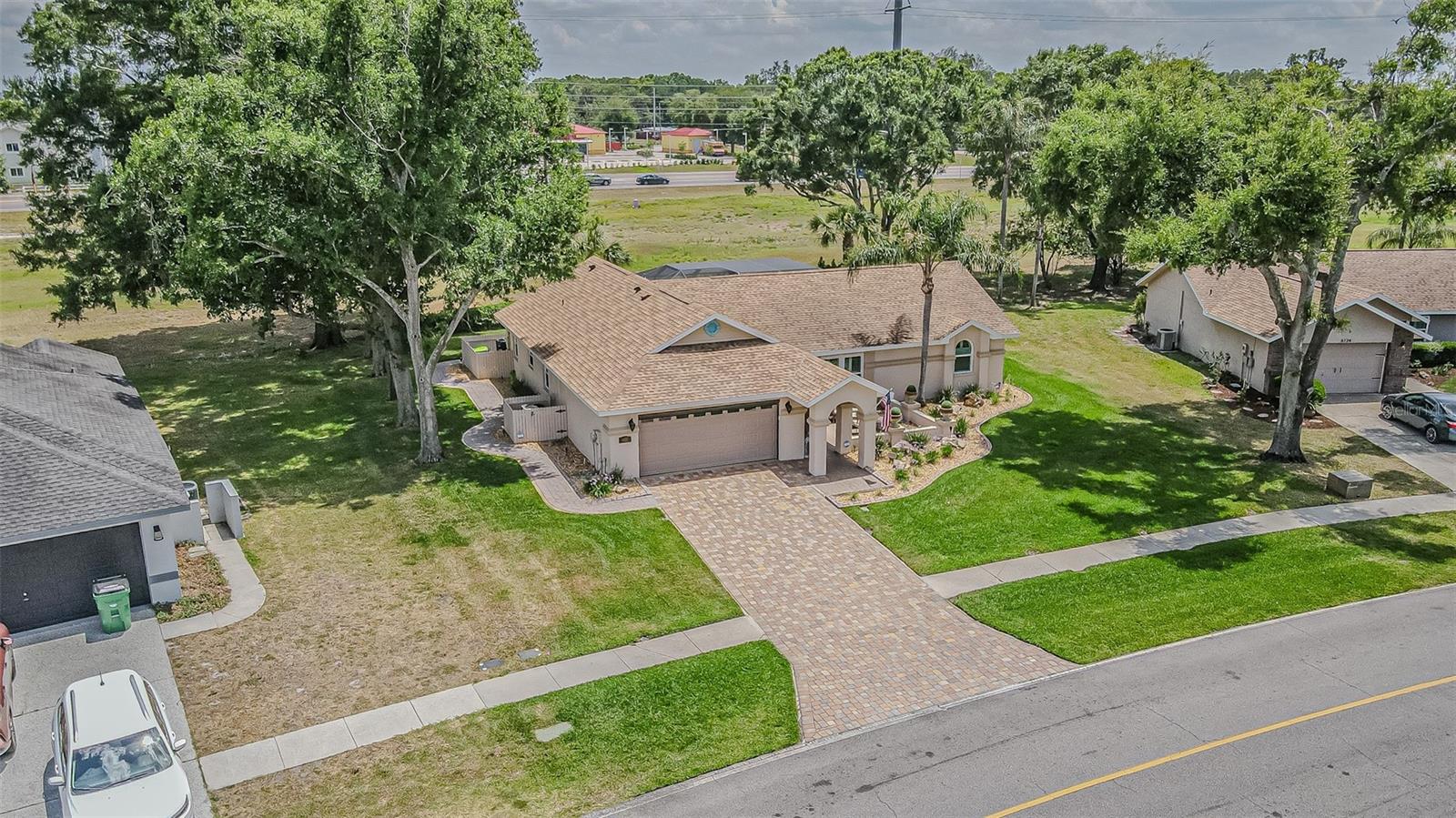 SILVER OAKS - Residential