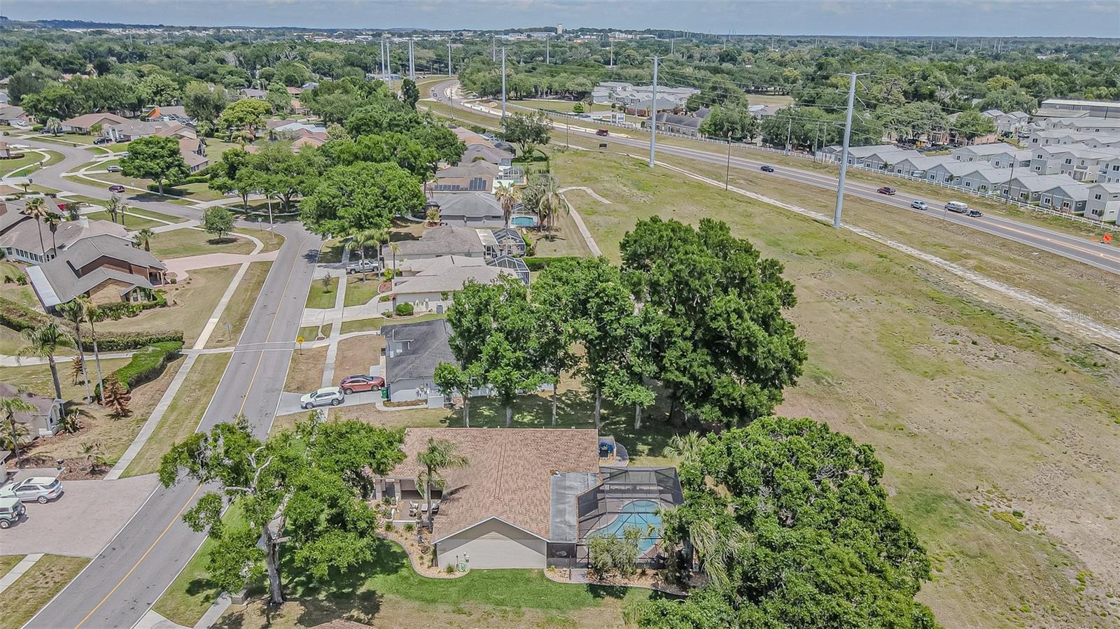 SILVER OAKS - Residential