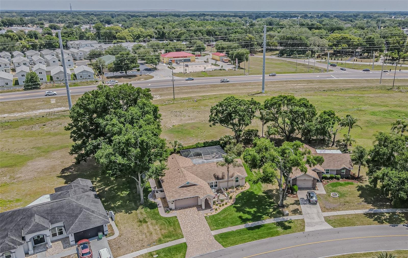 SILVER OAKS - Residential