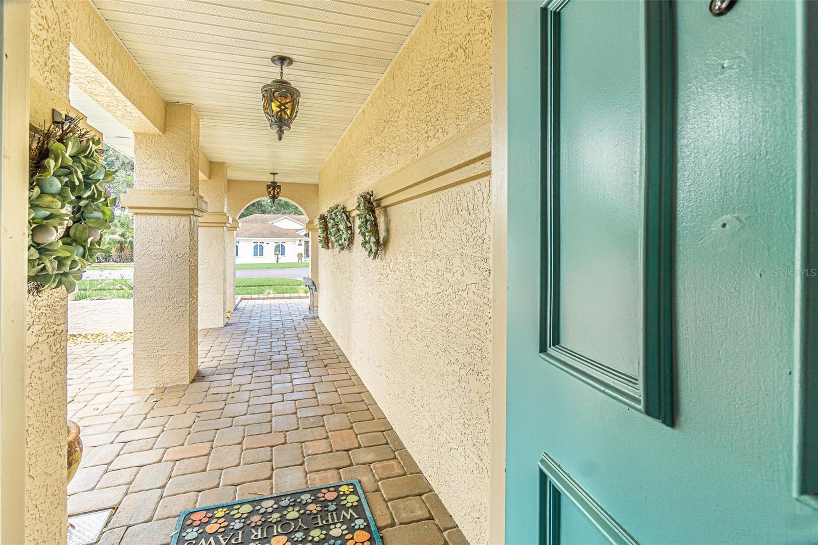 SILVER OAKS - Residential