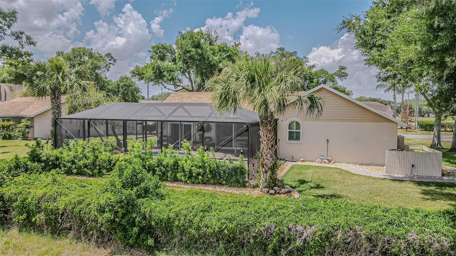 SILVER OAKS - Residential