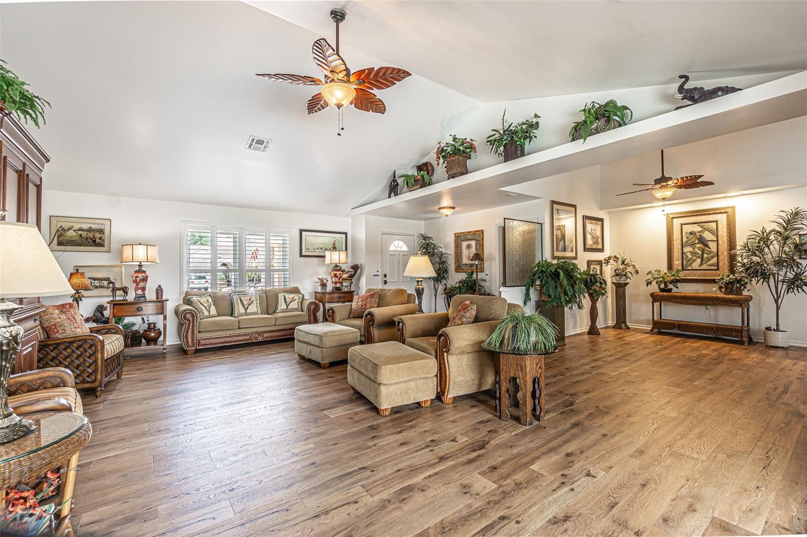 SILVER OAKS - Residential