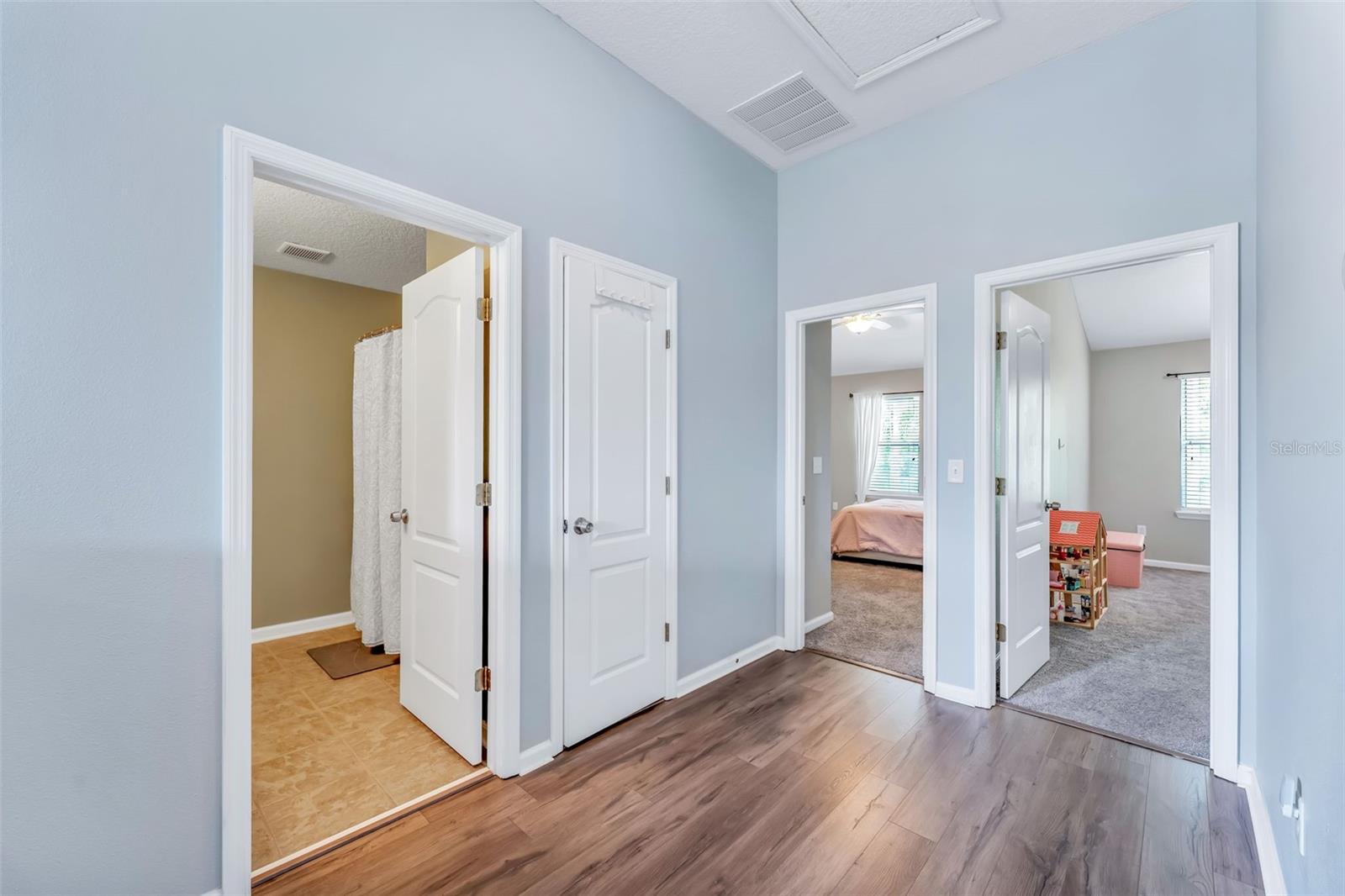 VILLAGES OF BARTRAM SPGS - Residential