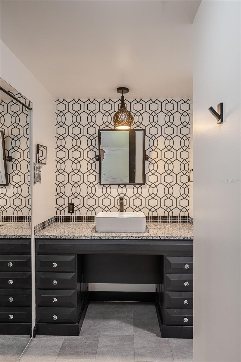 VILLAGE UNIT 03 LAKELAND - Residential