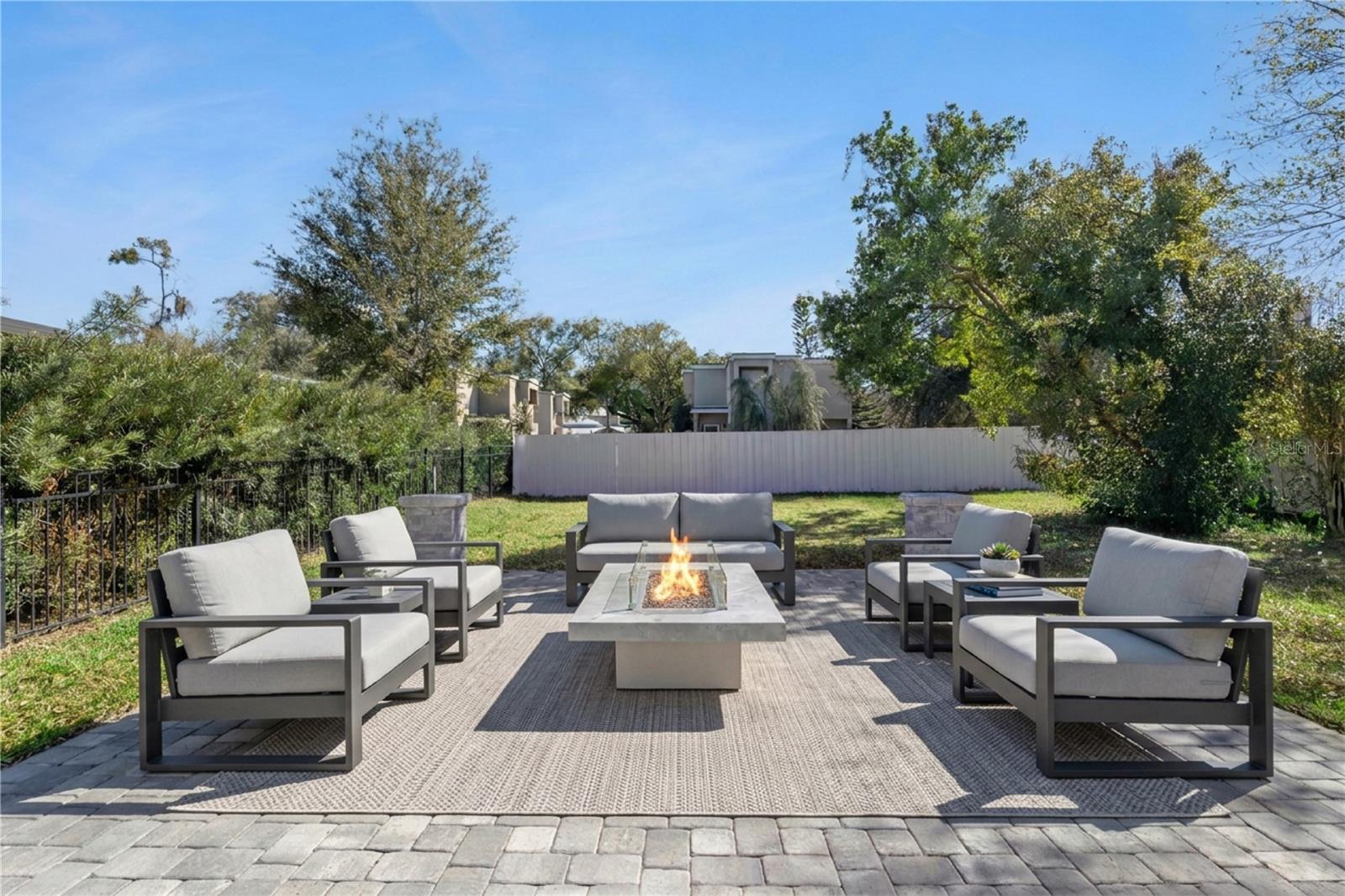 METZINGERS ADD - Residential