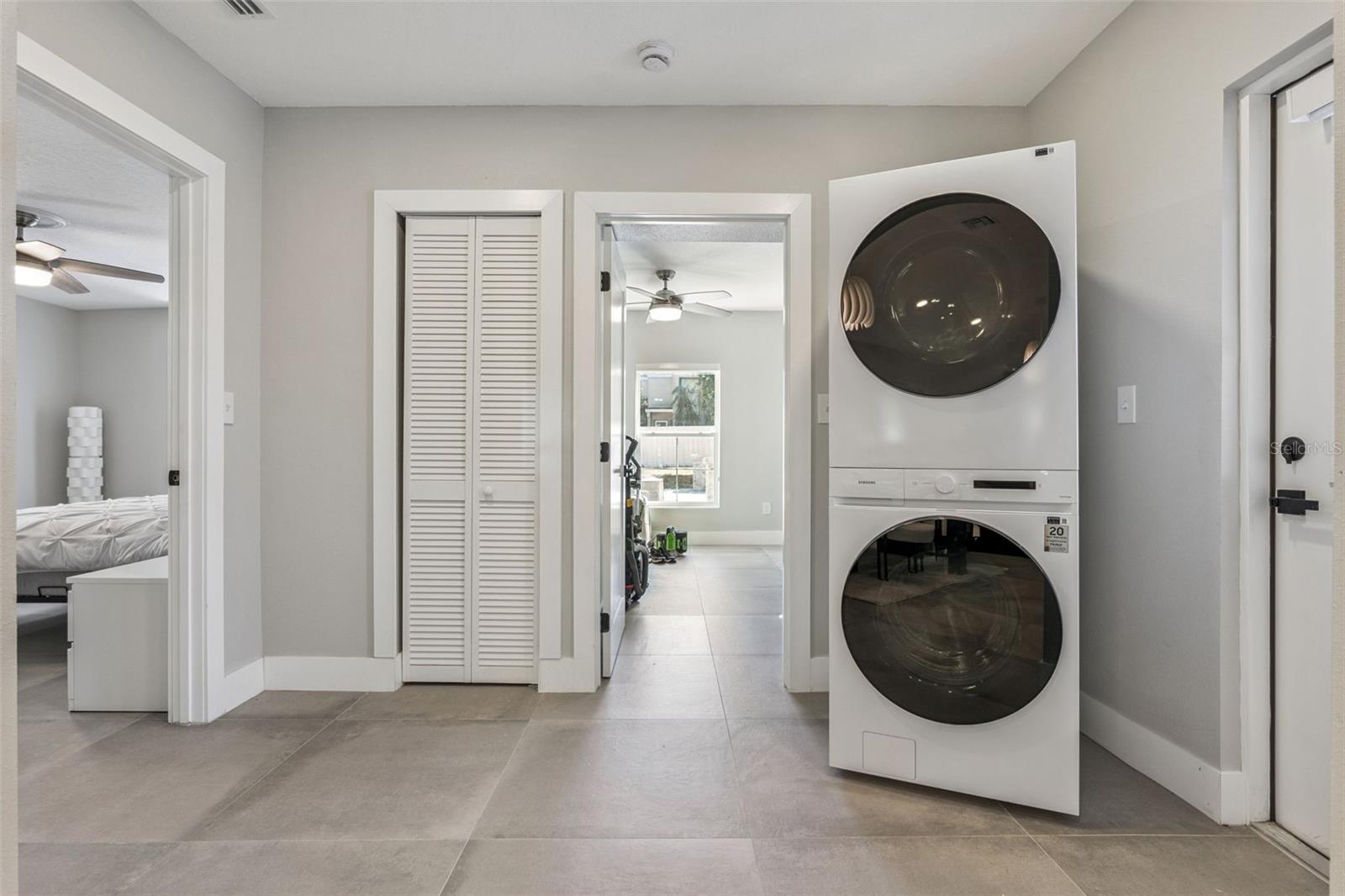 METZINGERS ADD - Residential