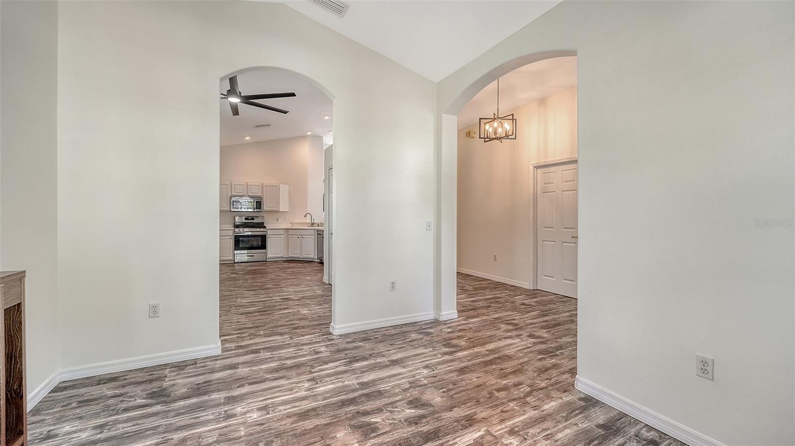 6213 WILLET COURT