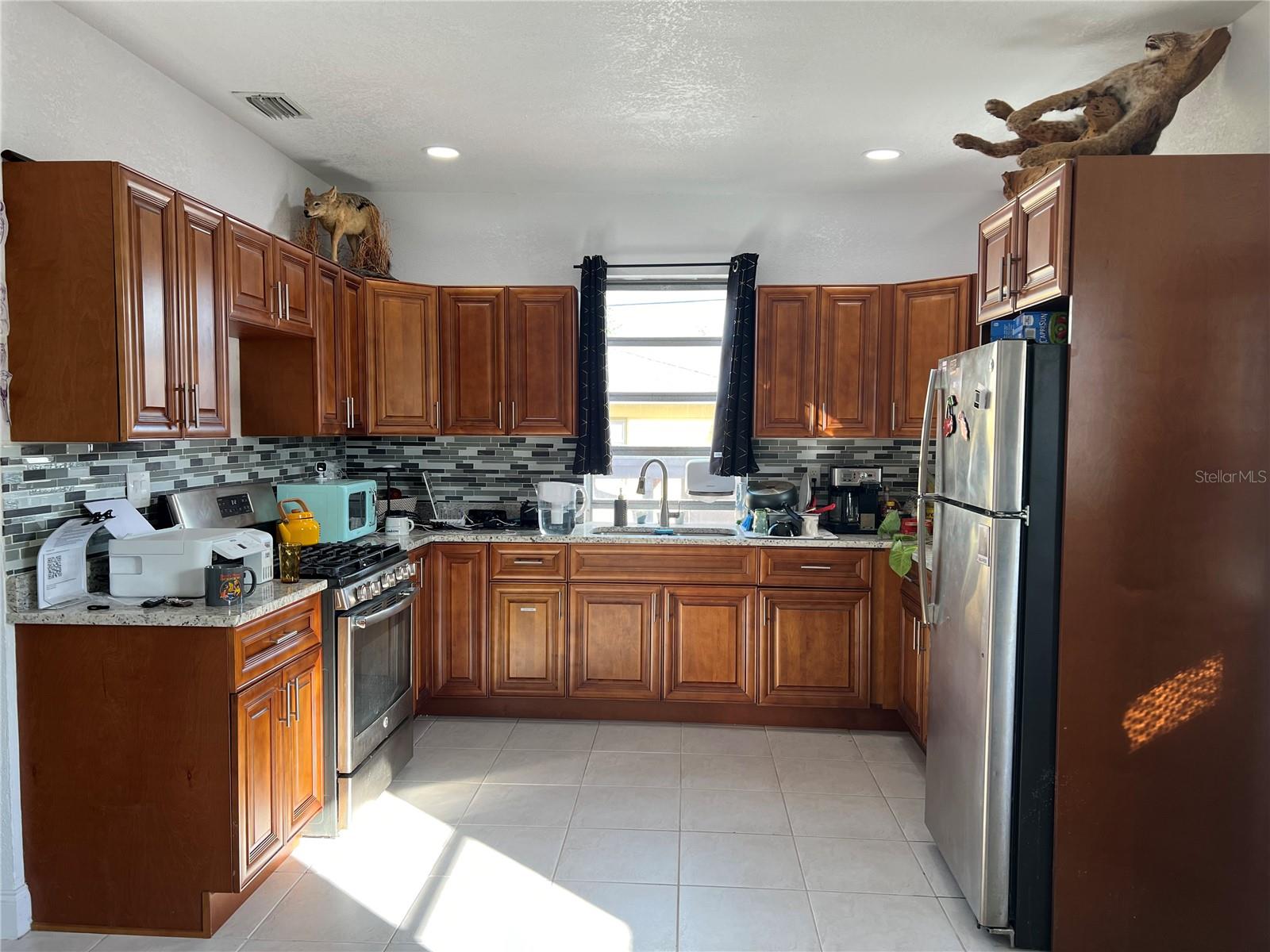 EAST TAMPA - Commercial Sale
