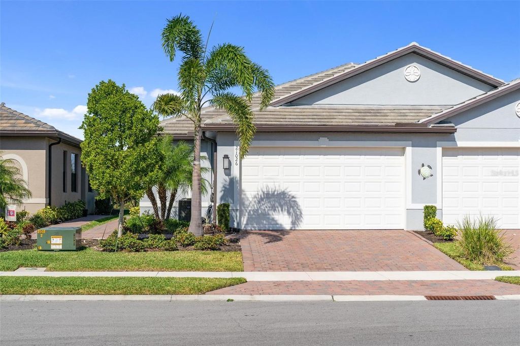 Photo of 21026 Fetterbush Place, Venice, FL 34293 (MLS # A4687559)